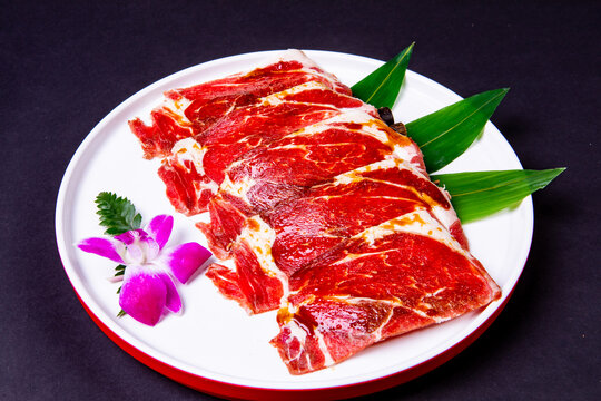 谷饲黑牛上脑