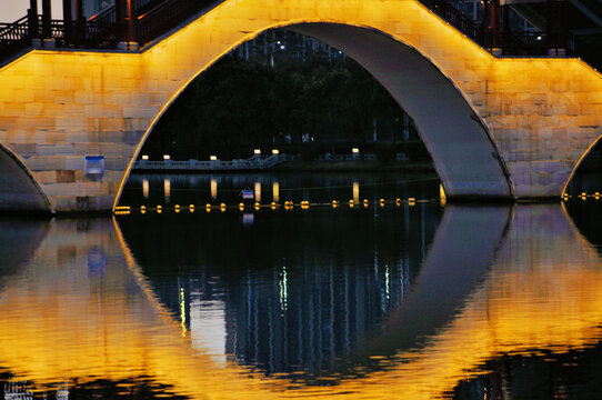 金山湖公园夜景