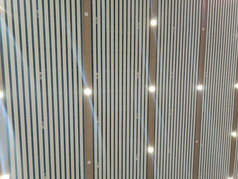 车站灯光