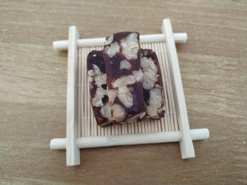 红枣核桃糕