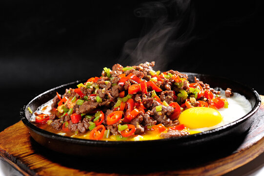 铁板牛肉蛋
