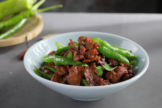 青椒炒肉