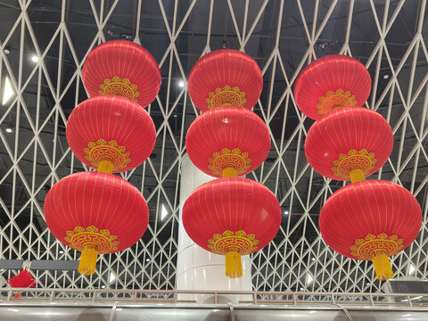 深圳地铁春节氛围