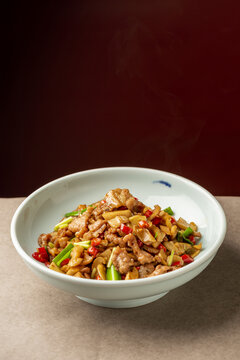 萝卜干小炒肉