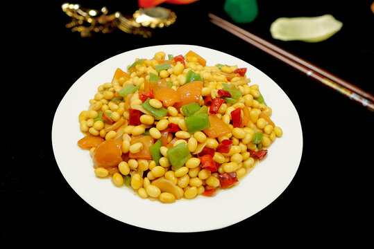 肉皮炒黄豆