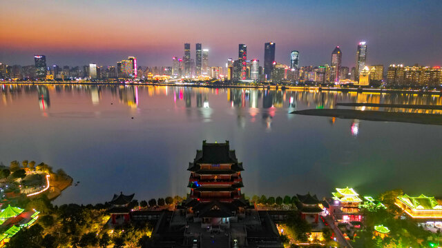 滕王阁夜景