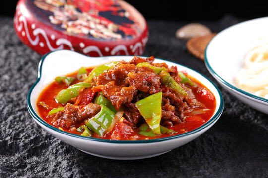 过油肉拌面