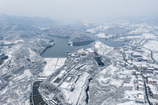 龙湖湿地