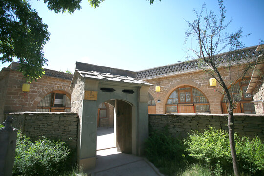 陕北窑洞庭院