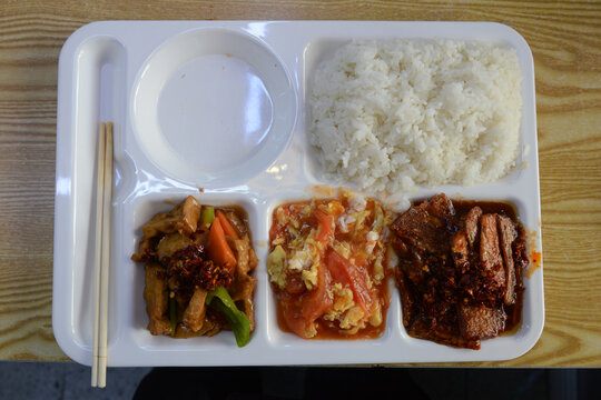 盒饭