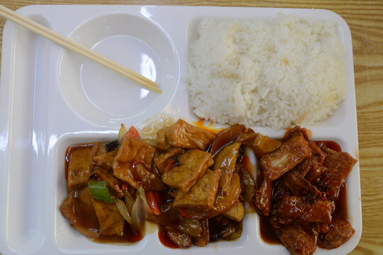 盒饭
