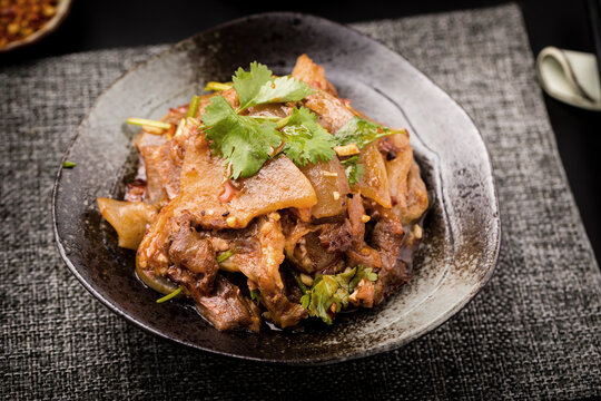 凉拌牛肉