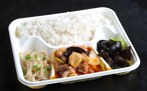 盒饭