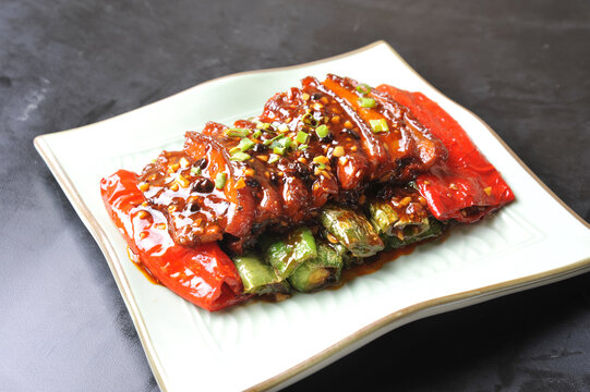 虎皮椒五花肉