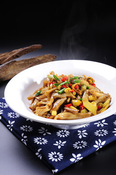小炒口味鹅肠