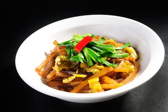 小炒卤肉皮