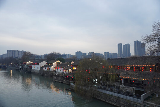 运河