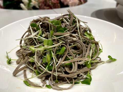 春芽拌香干