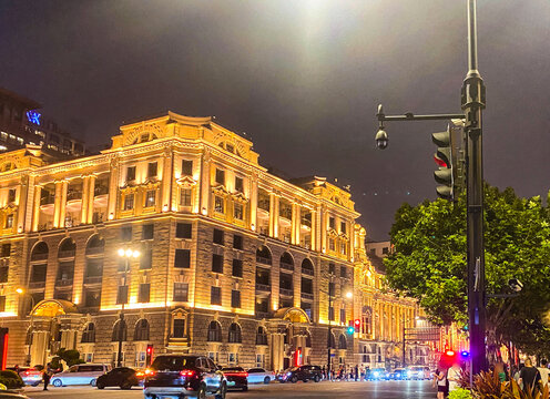车水马龙夜景城市