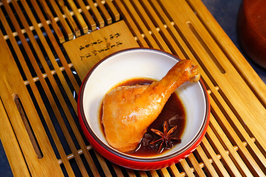 卤鸡腿