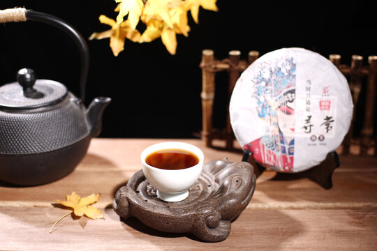 云南普洱茶熟茶汤色