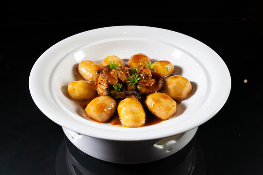 土豆炖鲍鱼