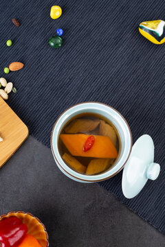 木瓜炖瘦肉汤