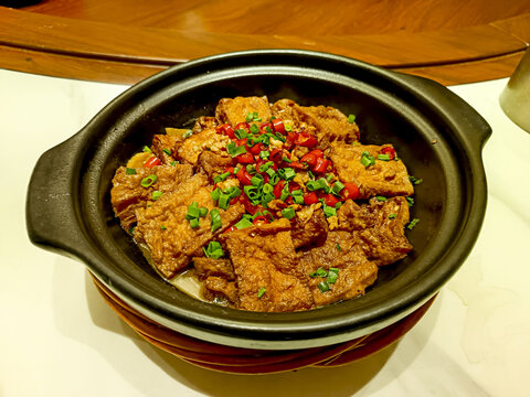 干锅豆腐