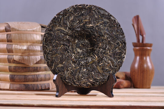 云南普洱茶生茶茶饼
