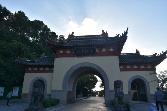 普陀山山门