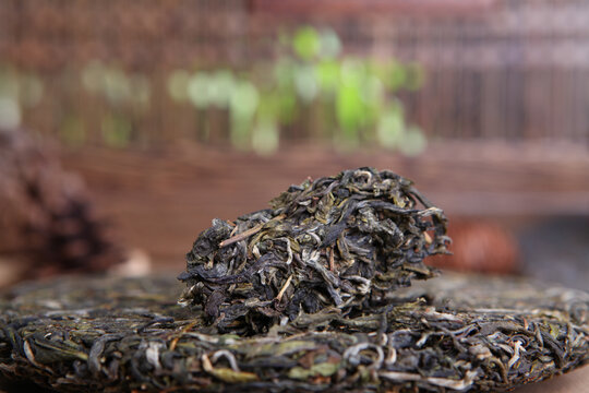 云南普洱茶生茶茶饼茶饼