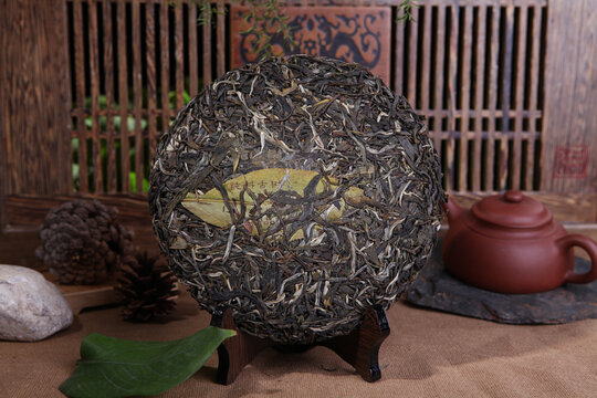 云南普洱茶生茶昔归茶饼
