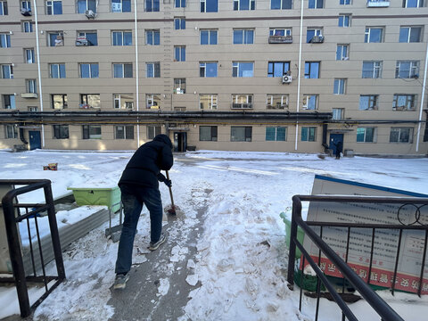 扫雪