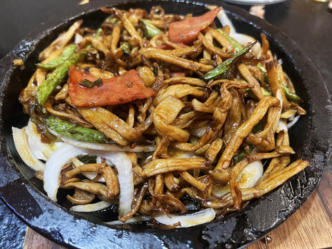 小炒海鲜菇
