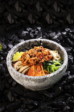 韩国石锅拌饭