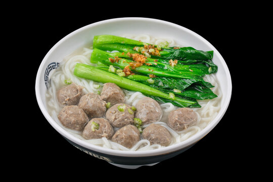 牛肉丸汤河粉