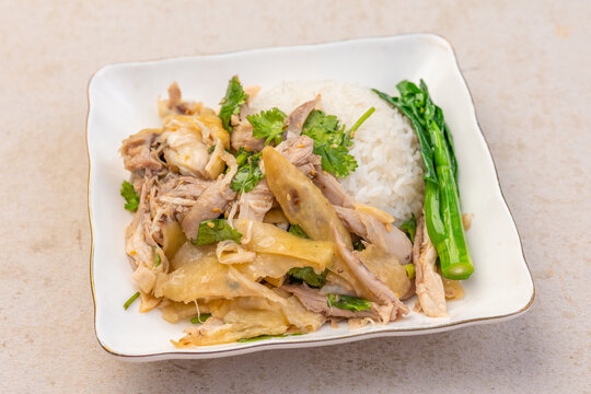 手撕鸡饭