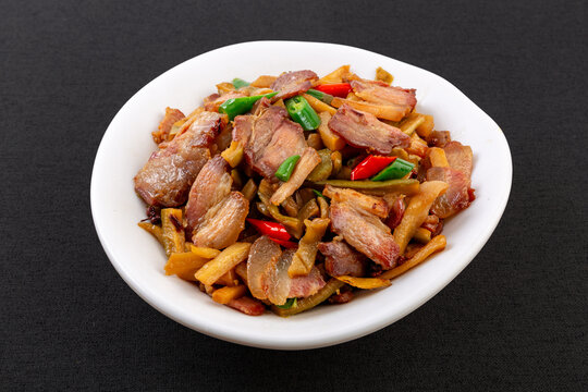 腊肉炒萝卜干
