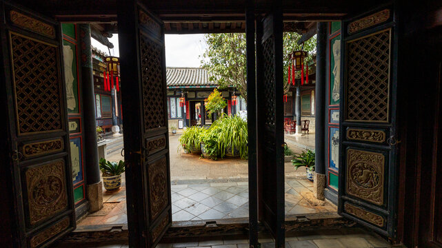 红河建水古城朱家花园