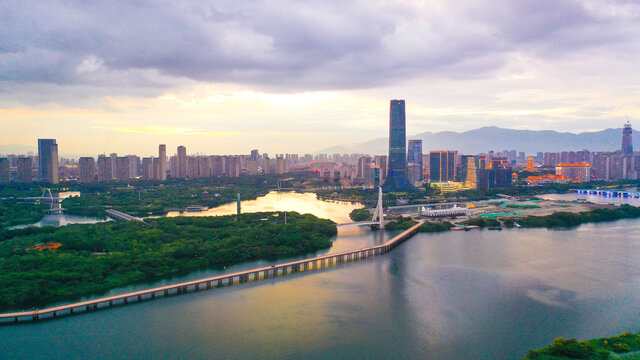 深圳