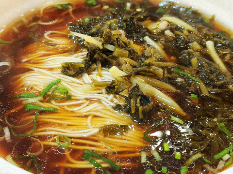 雪菜肉丝面