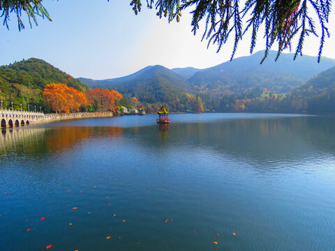 中国江西九江庐山芦林湖旅游风光