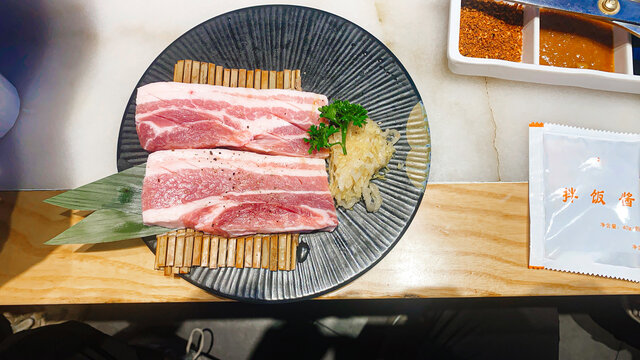 厚切五花肉新鲜五花肉