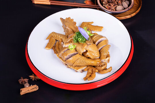 卤味鸡