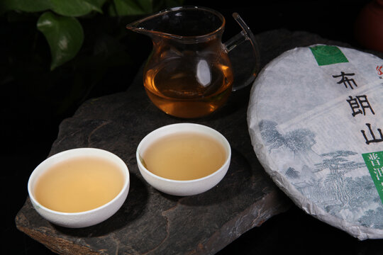 云南普洱茶生茶