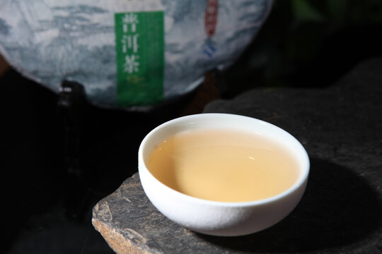 云南普洱茶生茶