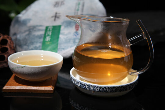 云南普洱茶生茶