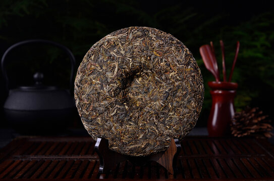 云南普洱茶生茶曼撒茶饼