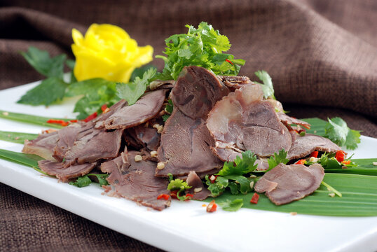 干拌牛肉