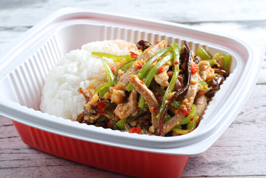 鱼香肉丝盖浇饭